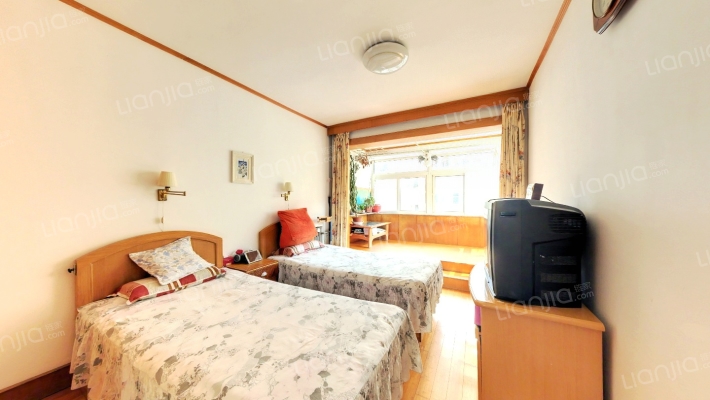 环翠路二手房实景图