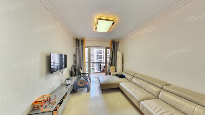 敏捷绿湖首府三期二手房实景图