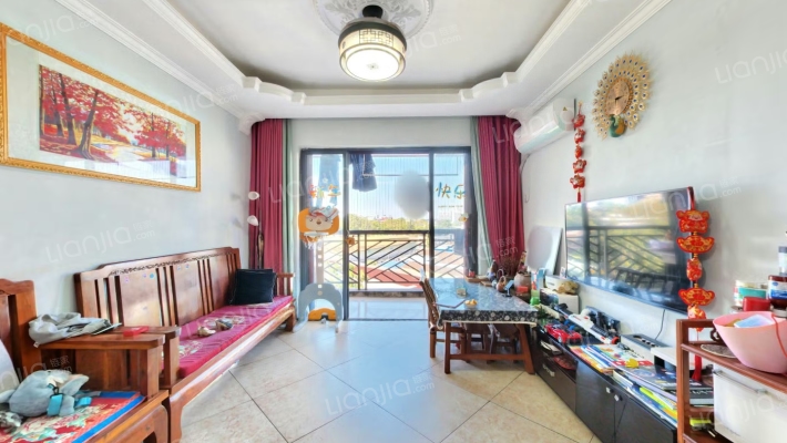 风格雨林二手房实景图