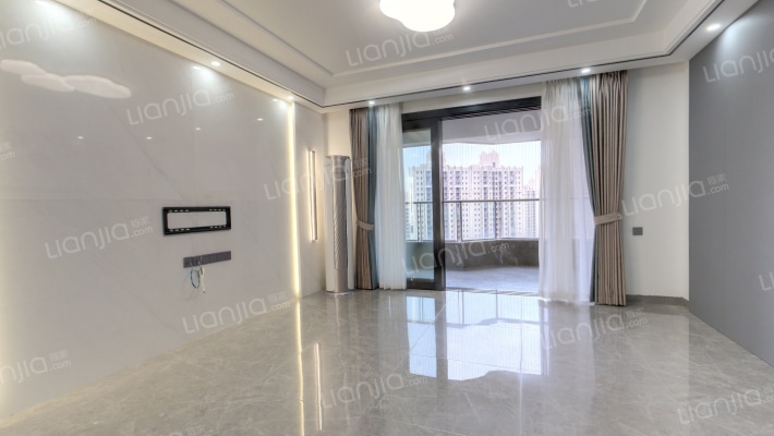 中洲央筑花园二手房实景图