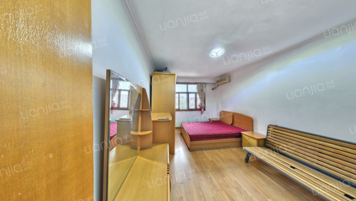 平利里二手房实景图