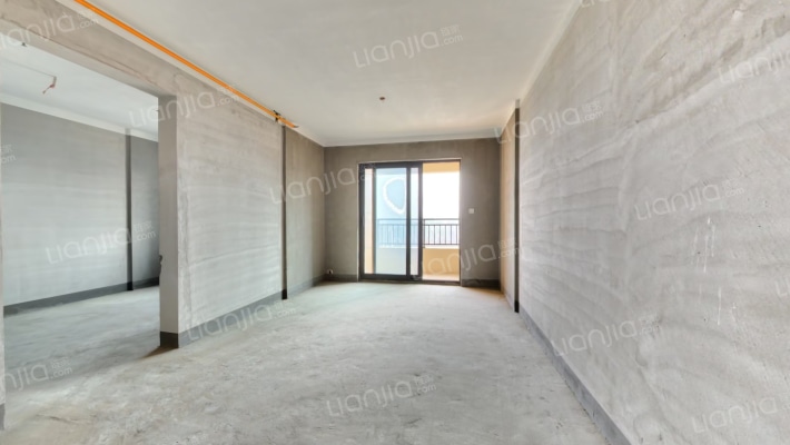 翡翠城2期二手房实景图