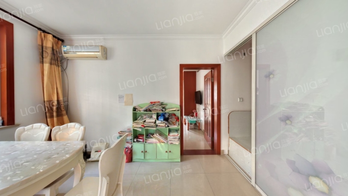 绿茵河畔南区二手房实景图