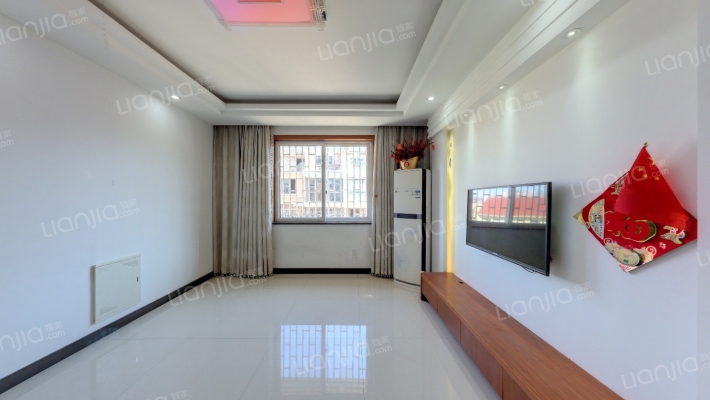 静湖雅苑二手房实景图