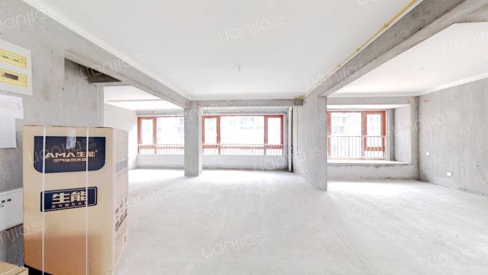 国鸿锦悦府二手房实景图