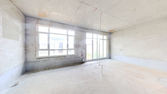 清泉山湖大院二手房实景图