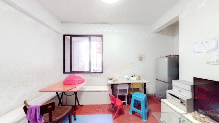 园亭新村二手房实景图