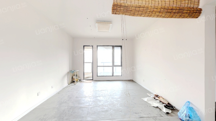 翡翠公馆二手房实景图