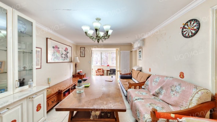 绮华里二手房实景图