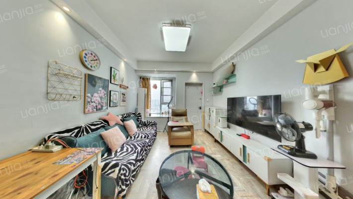 蓝润V客东都二期二手房实景图