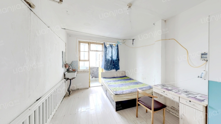 新星里二手房实景图