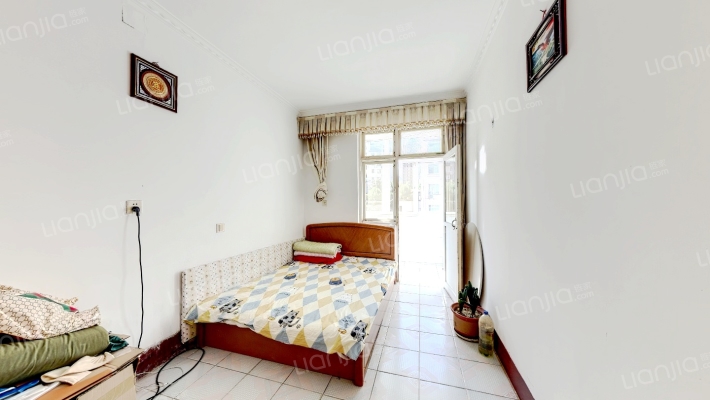 楚凤一街二手房实景图