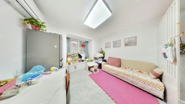 春江新城韩府坊二手房实景图