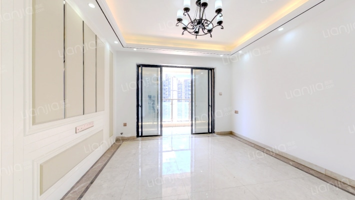 冠臣御品花园二手房实景图