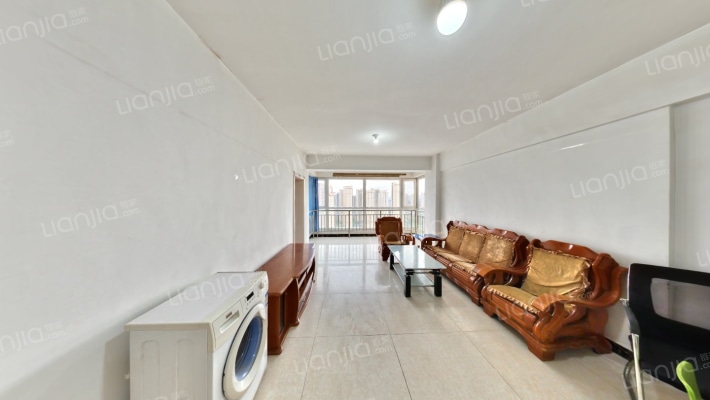 祁连山宇臻大厦二手房实景图