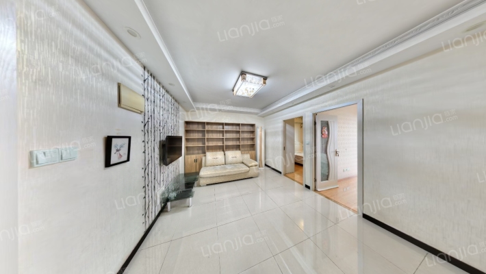 逸仙名居二手房实景图