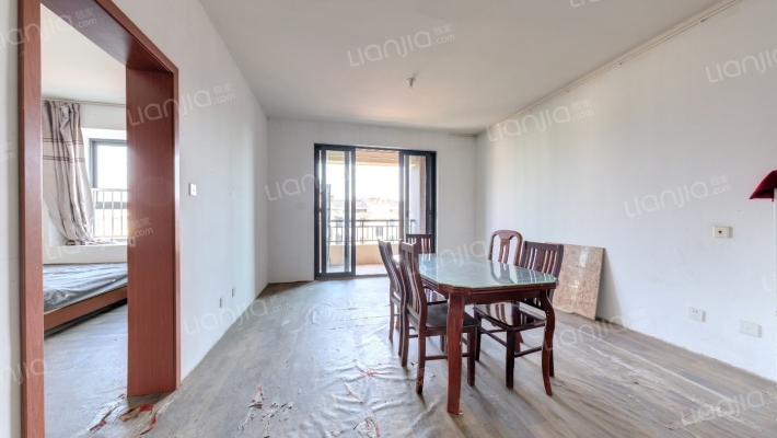 城际英伦二手房实景图