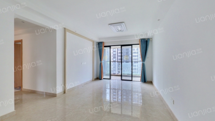 中国铁建凤岭国际城二手房实景图