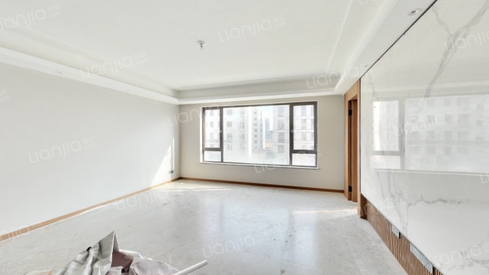 融创东环御潮府二手房实景图