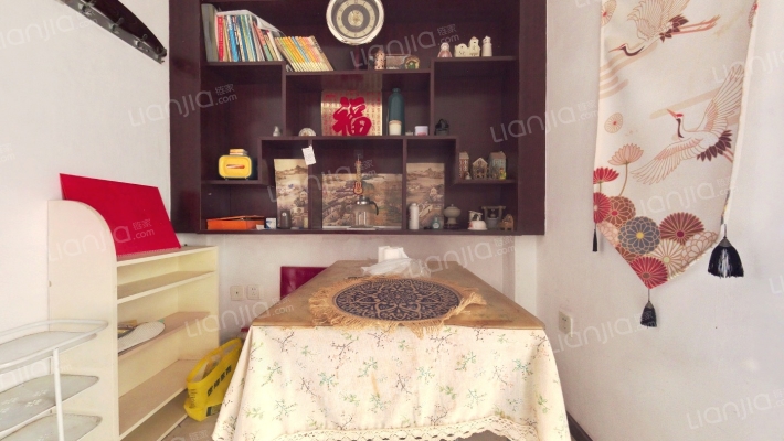 圣华庭二手房实景图