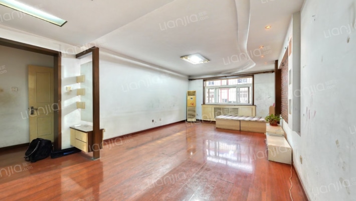 馨平公寓二手房实景图