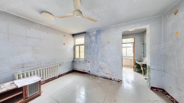 橡胶厂宿舍二手房实景图