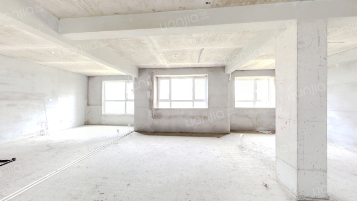 春霖·悦湖二手房实景图