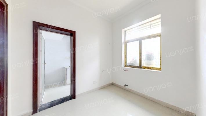 中铁武汉电器化局集团科工装备有限公司家属院二手房实景图