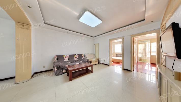 即发龙苑小区二手房实景图