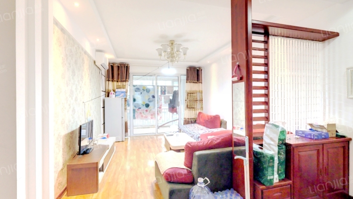 福利莱万和城二手房实景图