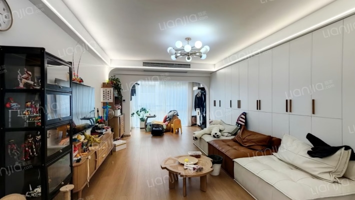 青青家园二手房实景图