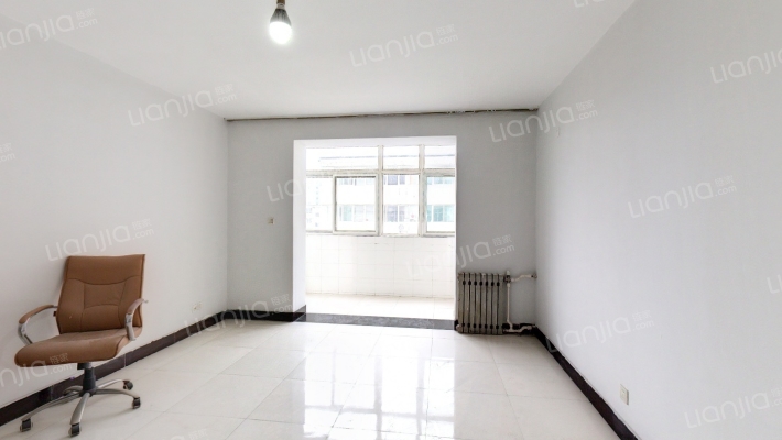 大众三益小区二手房实景图