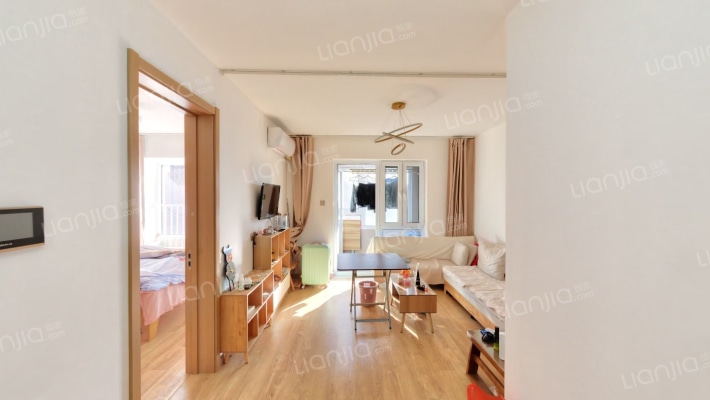 五矿万科城哈洛小镇京华园二手房实景图