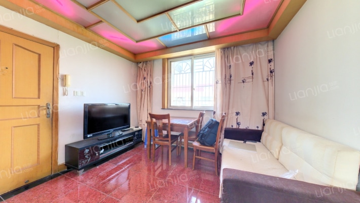 高南新村二手房实景图