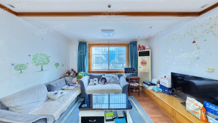 香花公寓二手房实景图