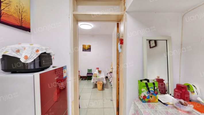 衬布总厂宿舍二手房实景图