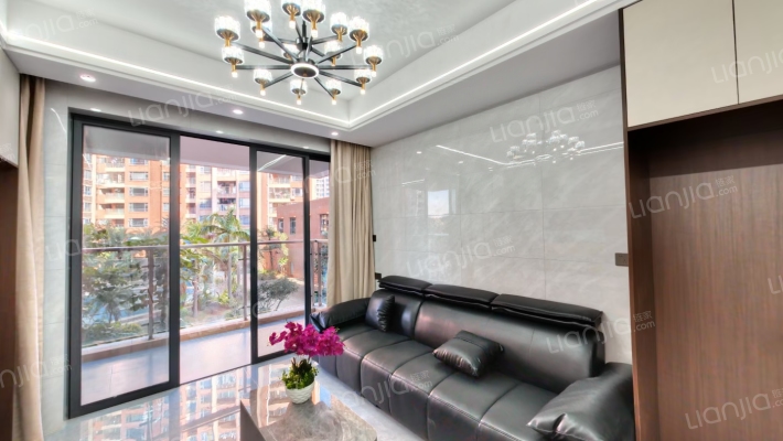 中铭宝翠园二手房实景图