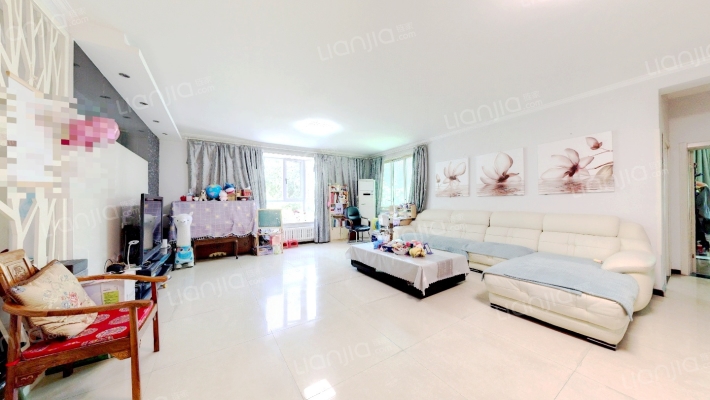 金海怡景苑二手房实景图