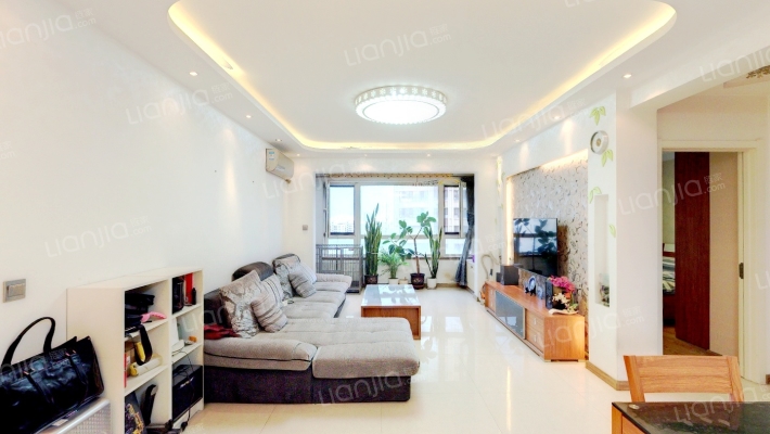 宝地铭郡二手房实景图