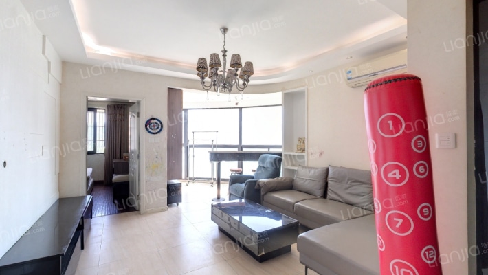 江南新港公寓二手房实景图