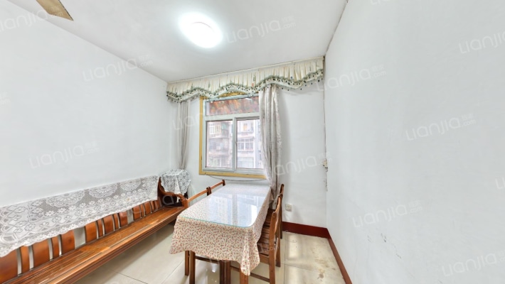 解放中路15号二手房实景图