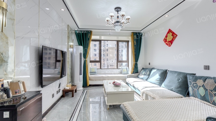 精装修，集中供暖，保利物业配套齐全-客厅