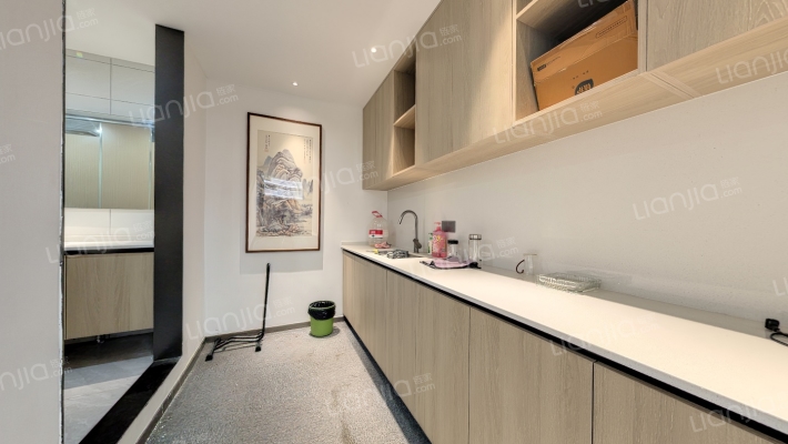 绿地启航社二手房实景图