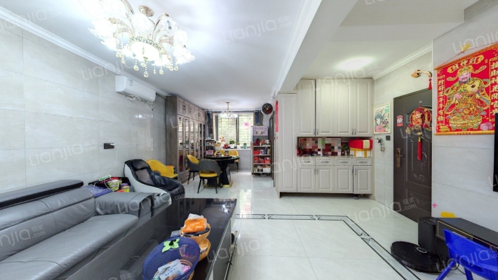 福龙公寓内院二手房实景图