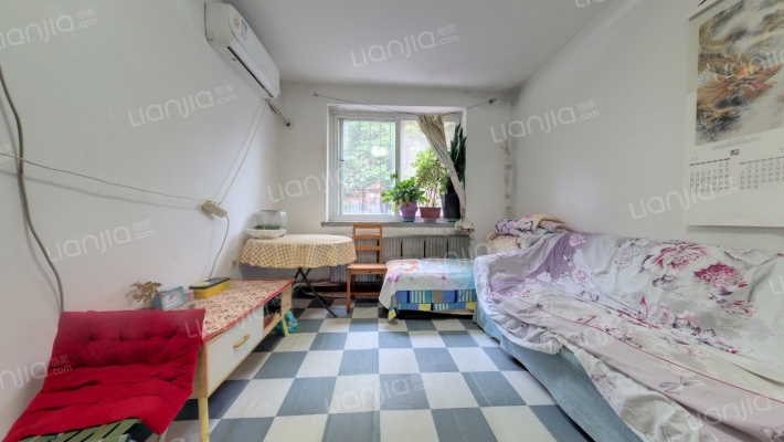 艳路四期康居小区二手房实景图