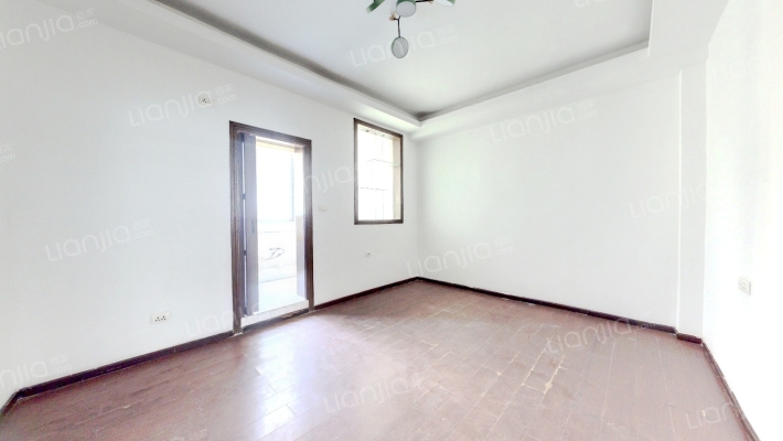 三合院二手房实景图