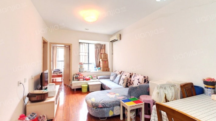 鸿阁新座二手房实景图