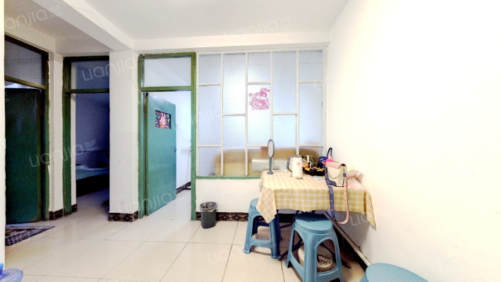 25公司小区二手房实景图