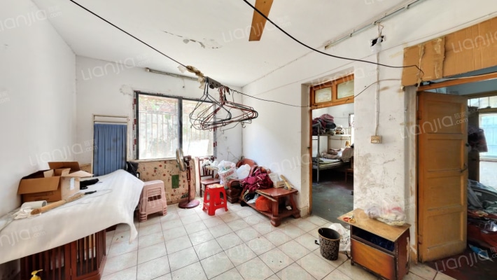 茶馆屋二手房实景图