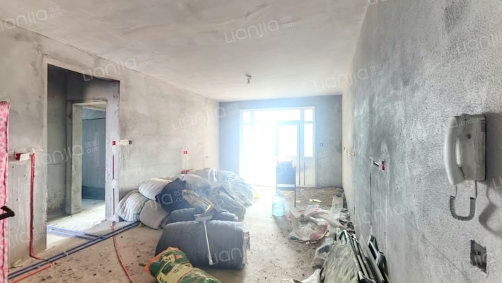 贾鲁嘉苑B区二手房实景图